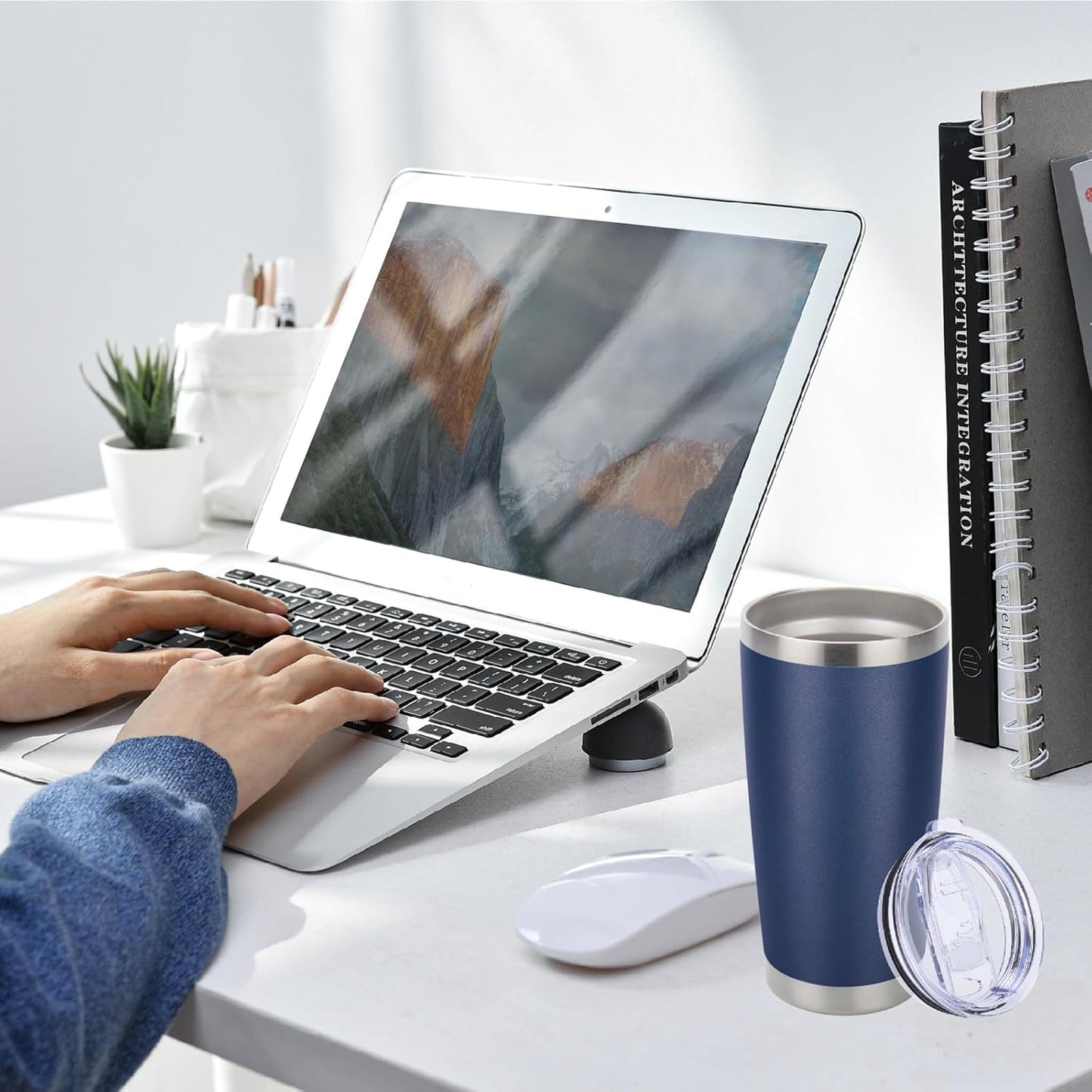 Pandance 20oz Stainless Steel Insulated Tumblers with Lid and Straw Bulk, Double Wall Vacuum Water Cups for Hot & Iced Coffee Drinks Travel Mug (Black, 1 pack)