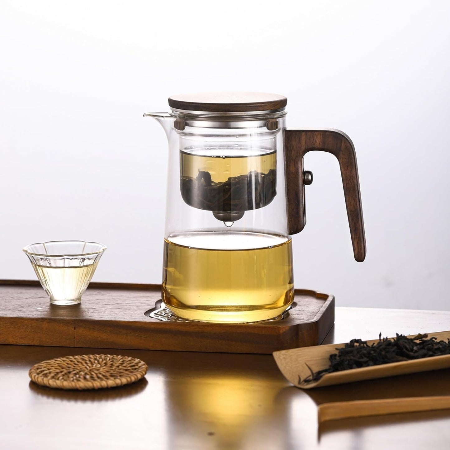 Enchanti Tea Pot, Magic Witchcraft Glass Tea Steepr, Detachable Loose Tea Glass Tea Infuser, Suitable for Black Tea,Ideal Gift forTea Lovers, 20 Ounces (about 600 ml)