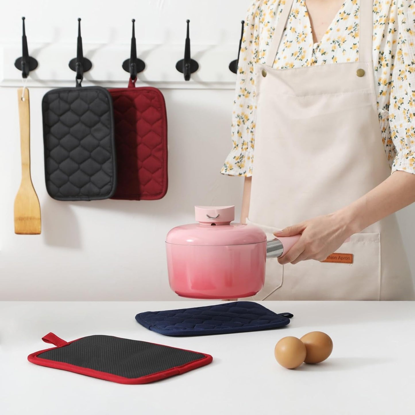 Glynniss Anti-Slip Grip Pot Holders for Kitchen, Cotton Oven Pot Holders Set with Neoprene for Heat Resistant 450F, 7x9 Inches Potholders Machine Washable 2PCS (Blue, 2)