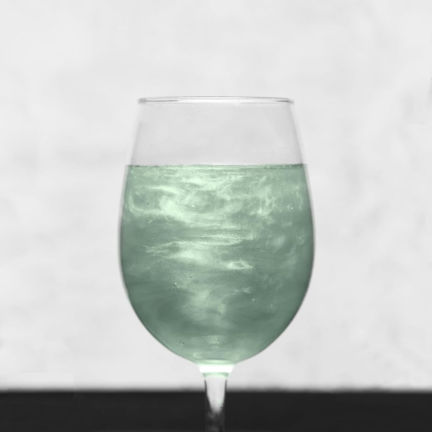 Bakell - Silver Sage Tinker Dust (4g, 1x Mini Spray Pump) Edible Glitter for Food, Desserts, and Beverages!