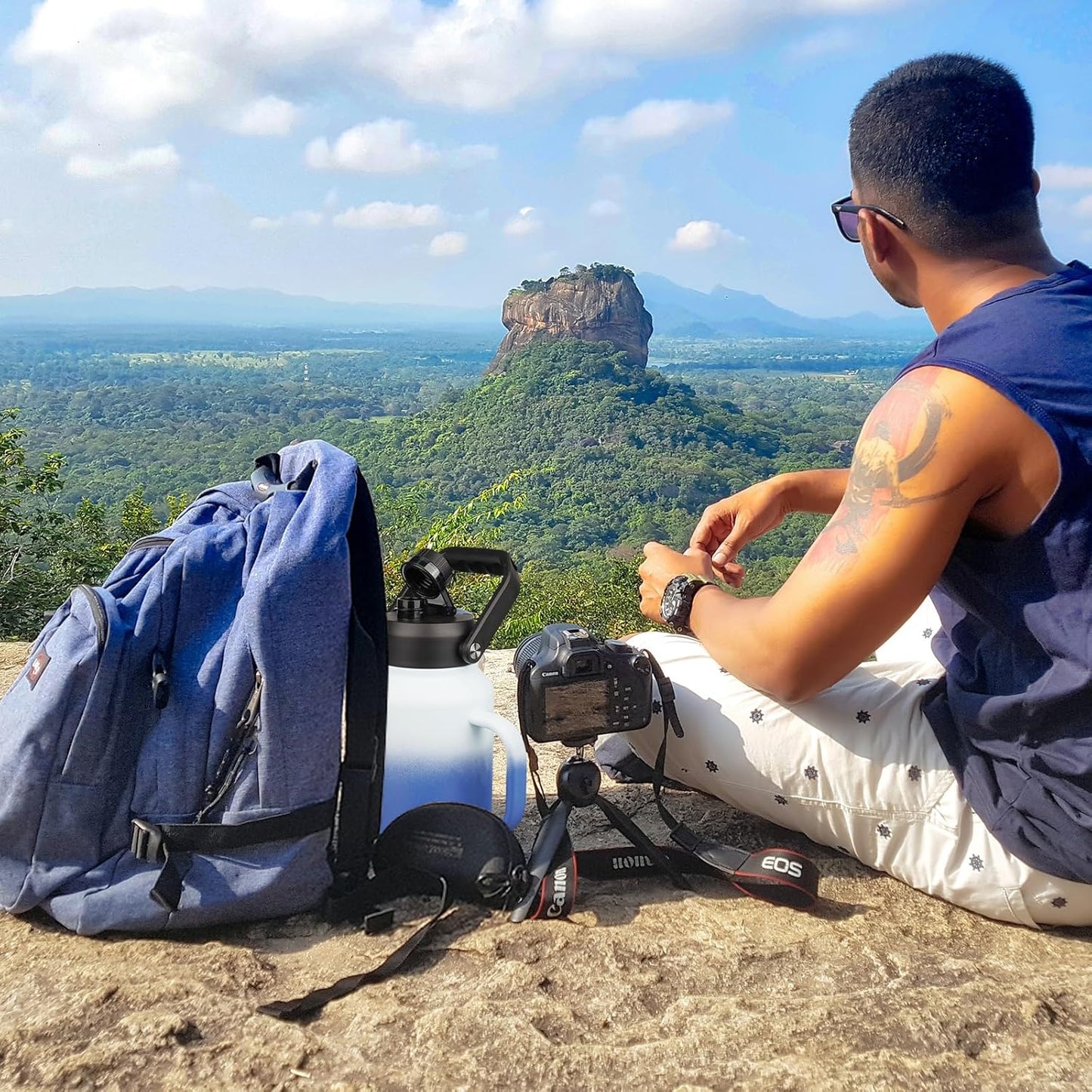 BJPKPK 64oz Insulated Water Bottle with Handle, Large Dishwasher Safe Half Gallon Water Bottle, BPA Free Water Jug, Wide Mouth Metal Water Bottle with Anti-slip Bottom, Keep Cold & Hot, Sky