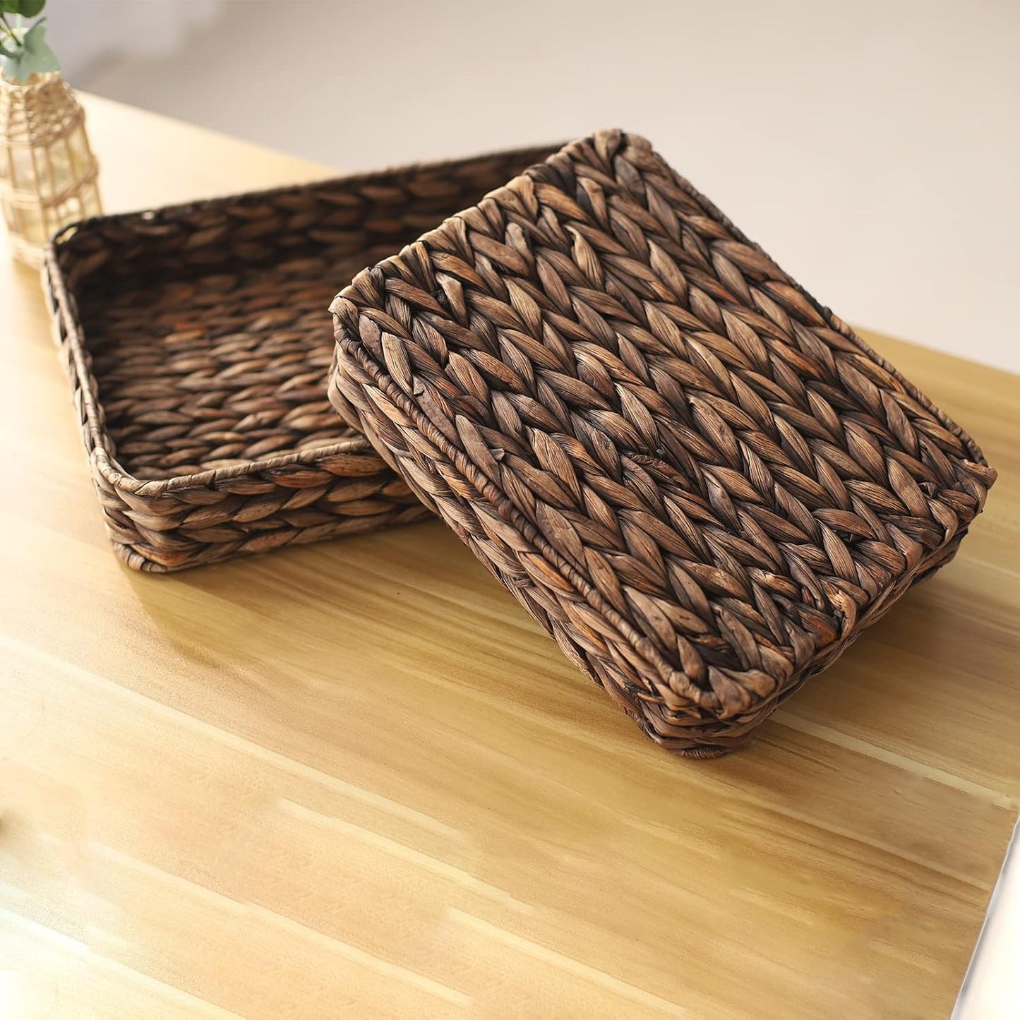 Water Hyacinth Woven Serving Tray Rectangular Hand-Woven Wicker Storage Trays for Coffee/Breakfast/Dessert/Fruit/Bread (Brown-Large)