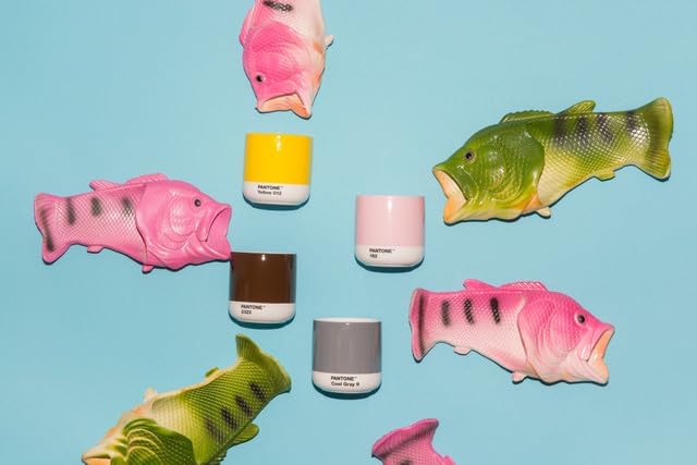 Copenhagen Design Pantone Latte Cup - Double Wall Thermo - Cappuccino Handleless Mug - 7.44oz/220ml, Red 2035