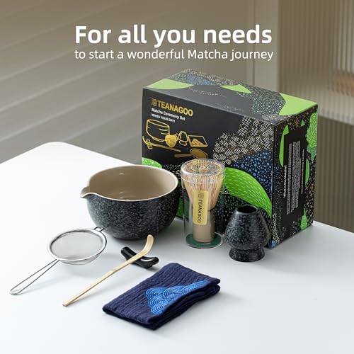 TEANAGOO Matcha Whisk Set Black,7 Pcs Matcha Set,Matcha Kit for Ceremony,Tradition Tea Set for Making Breakfast/Latte,Matcha Whisk Set with Bowl(Chawan)/Whisk and Holder,Gift for Family/Friend