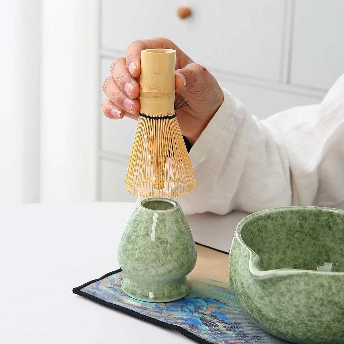 Matcha Set, 7 Pieces, Matcha Bowl with Spout, Whisk, Holder, Bamboo Scoop, Stainless Steel Sifter Matcha color