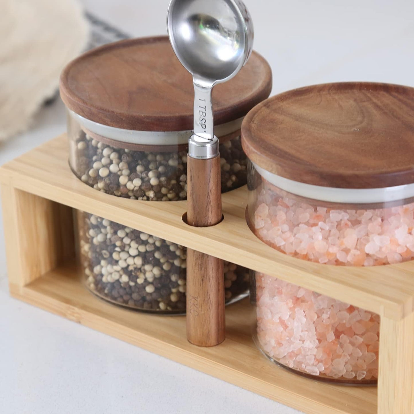 KKC HOME ACCENTS Airtight Borosilicate Glass Food Storage Jars with Wood Lids and Scoop for Coffee,Tea,Sugar,Salt,Wooden Top Glass Sealed Jars,18 Fluid Ounces