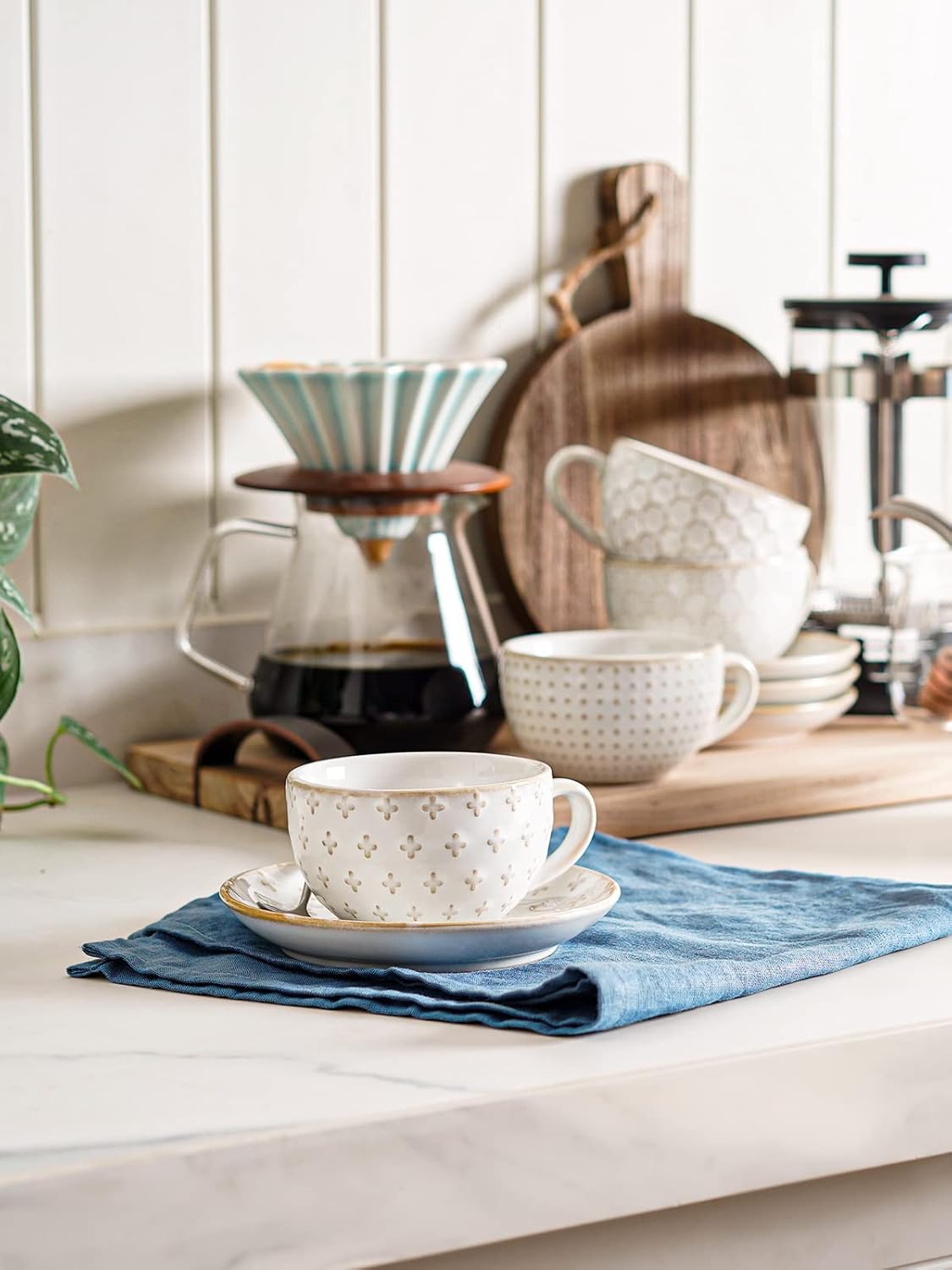 LE TAUCI Cappuccino Cups with Saucers 6 oz, Ceramic Embossment Coffee Cup for Au Lait, Double shot, Latte, Cafe Mocha, Tea, Dishwasher Safe - Set of 4, Arctic white