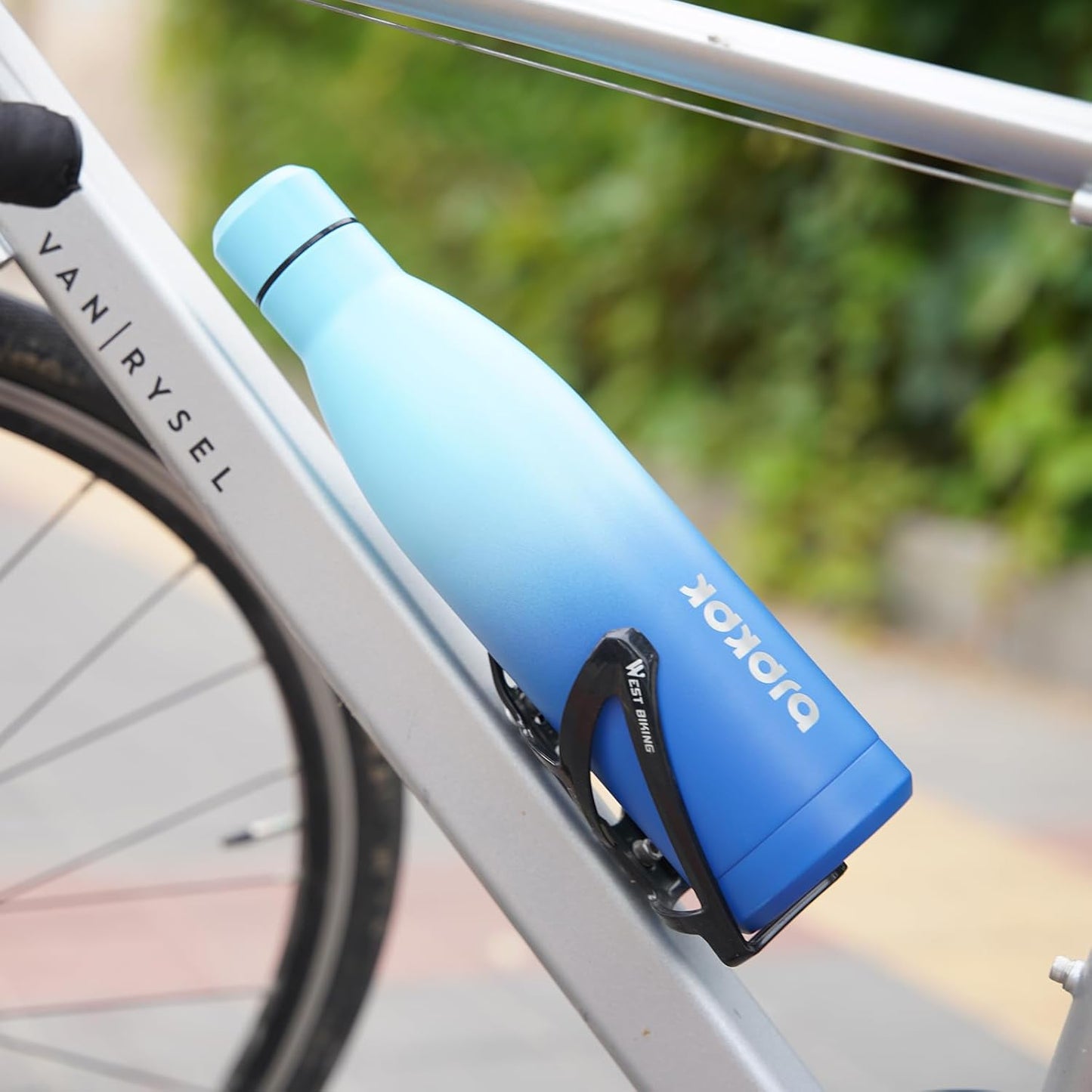 BJPKPK 17oz Insulated Water Bottles Stainless Steel Sports Water Bottles Keep Cold and Hot for Travel Dishwasher Safe,Rainbow