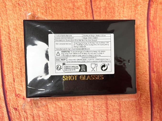 Spades Skull Pattern Glass Shot Glasses, Unique Wine Bottle Shot Glass, 43ml Shot Cups Set of 2 with Gift Box for Alcohol Shots, Vodka, Expresso, Tequila & Dessertsor, Gothic Christmas Gift