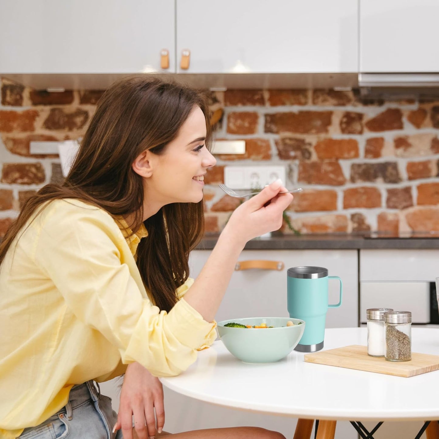 HASLE OUTFITTERS 20oz Tumbler Bulk with Lid, Stainless Steel Tumbler Bulk with Handle, Metal Insulated Travel Coffee Mug Set with Handle, Double Wall Vacuum Leak Proof Tumbler Cup, Mint Green 12 Pack