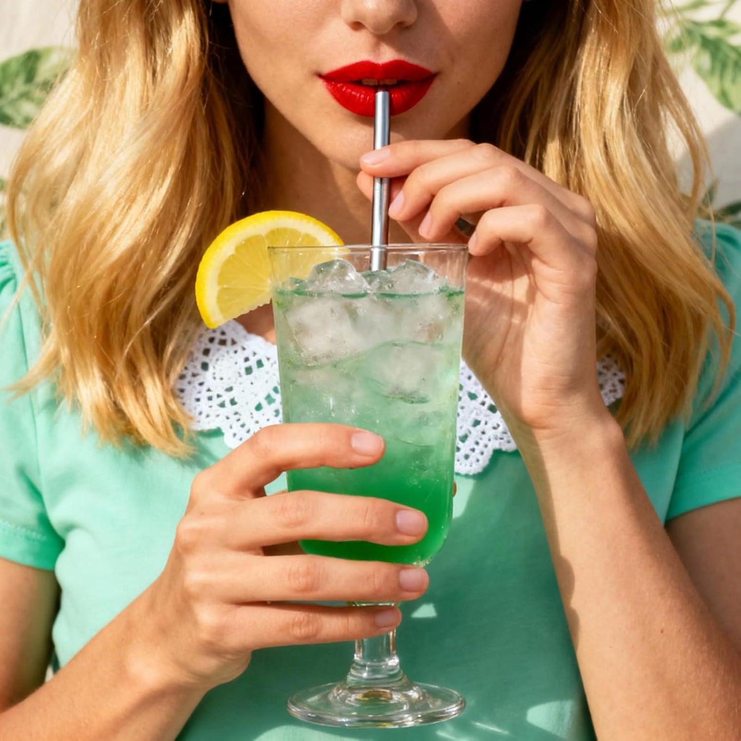 10Pcs Short Metal Straws, Metal Straws Reusable, Stainless Steel Straw Cocktail Straw with 2 Cleaning Brushes, Bent Cup Accessories for Coffee Mugs, Small Glasses or Cups