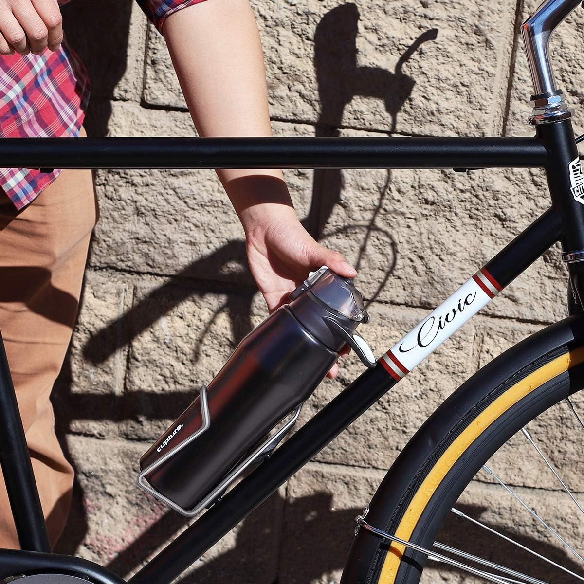 Cupture Action Bottle with Handle - Stainless Steel Vacuum-Insulated, 22 oz