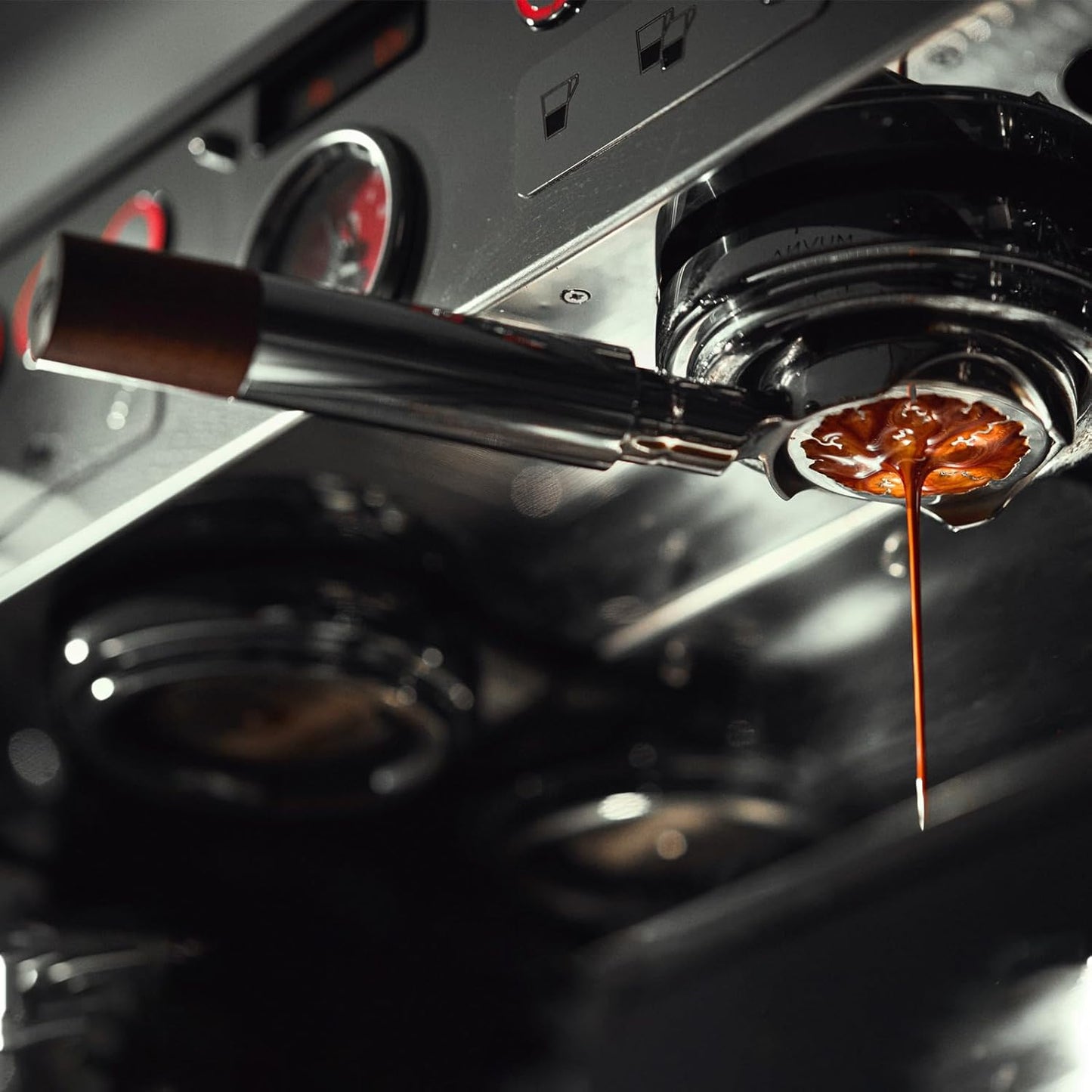 IKAPE 58mm Bottomless Naked Portafilter, Suitable for E61, Flair 58, ECM, Rocket, Sanremo, Synesso, Slayer, VBM Coffee Machines (Included 20g Capacity Filter Basket)