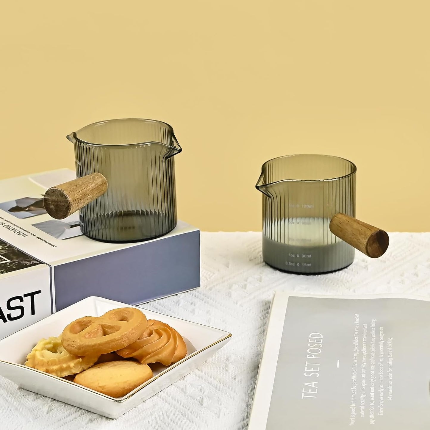 Glass Measuring Cup, 4oz Espresso Shot Glass with Wood Handle, Double Spouts Measuring Triple Pitcher Milk Cup for Coffee Tea (Gray Ribbed）