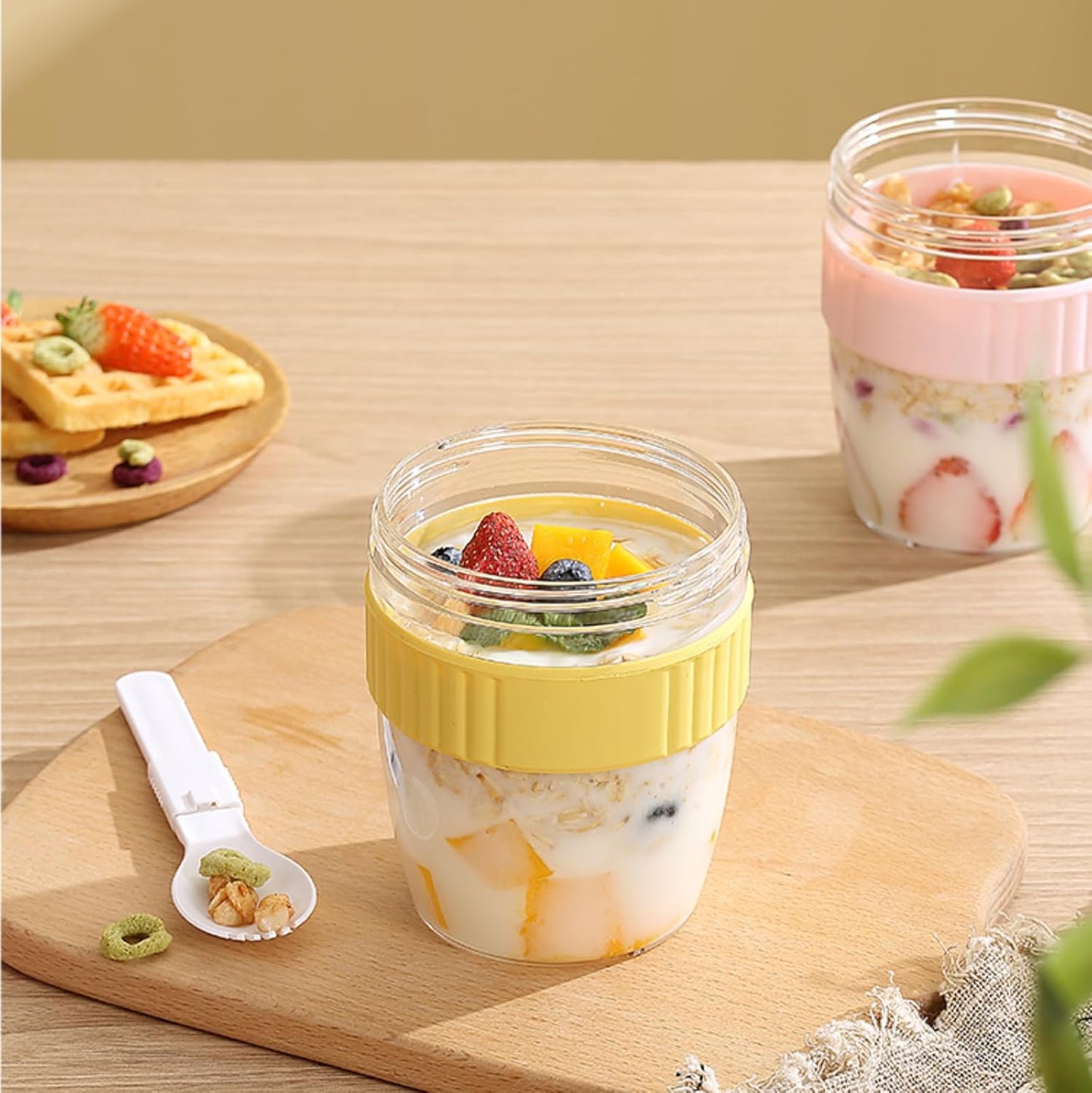Breakfast On The Go Cups, Overnight Oats Containers With Lid And Folding Spoon, Take And Go Yogurt Cereal Snack Parfait Salad Containers For Lunch, Fruit & Vegetable Jar, 20 oz(Purple)