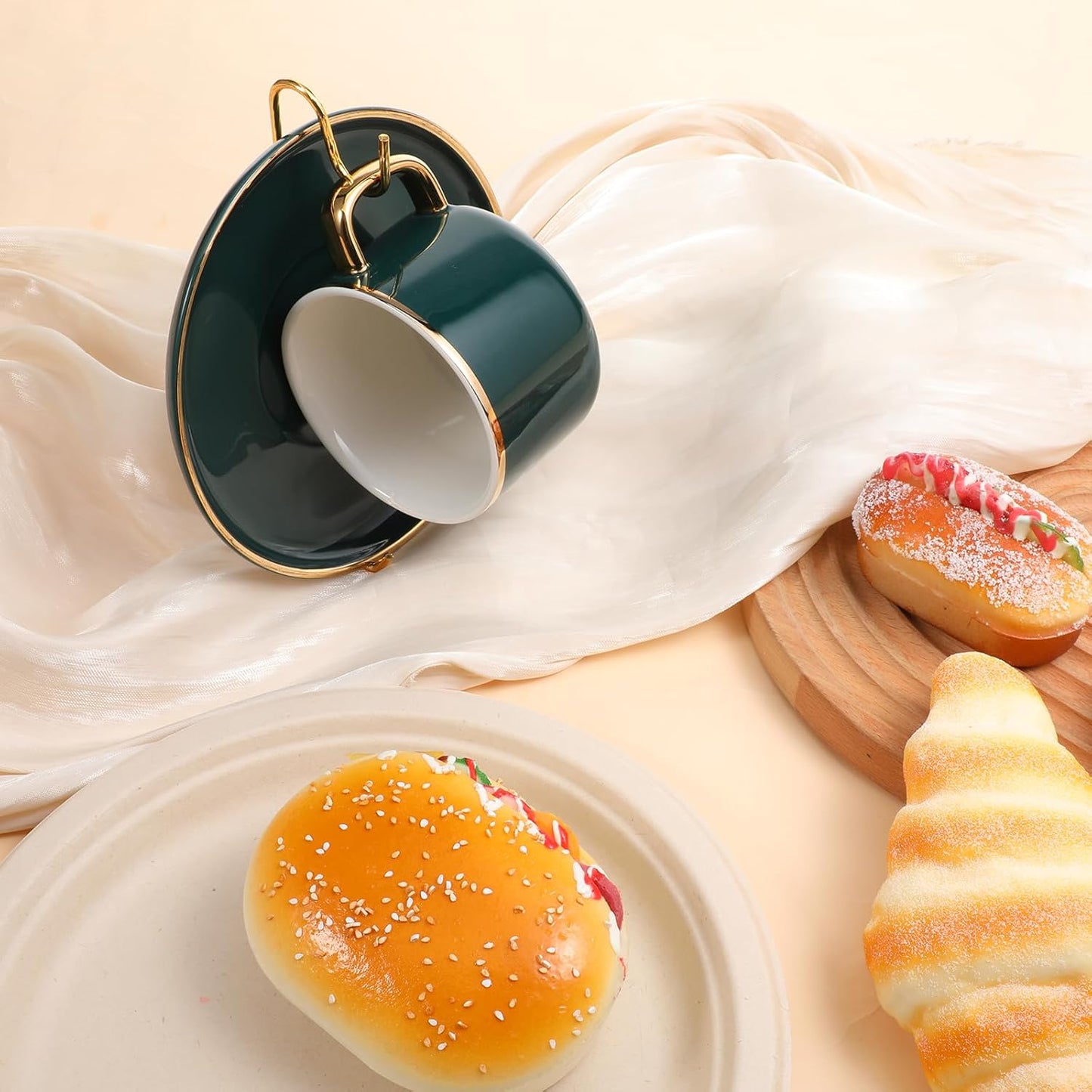 Vin Beauty 8Pcs Teacup Holder Display Stand Tea Cup and Saucer Display Stand Holder Metal China Coffee Mug Cup Storage Organizer 6.22 X 2.44 Inches Gold Metal Teacup Hanger Tray Rack for Plate Teapot