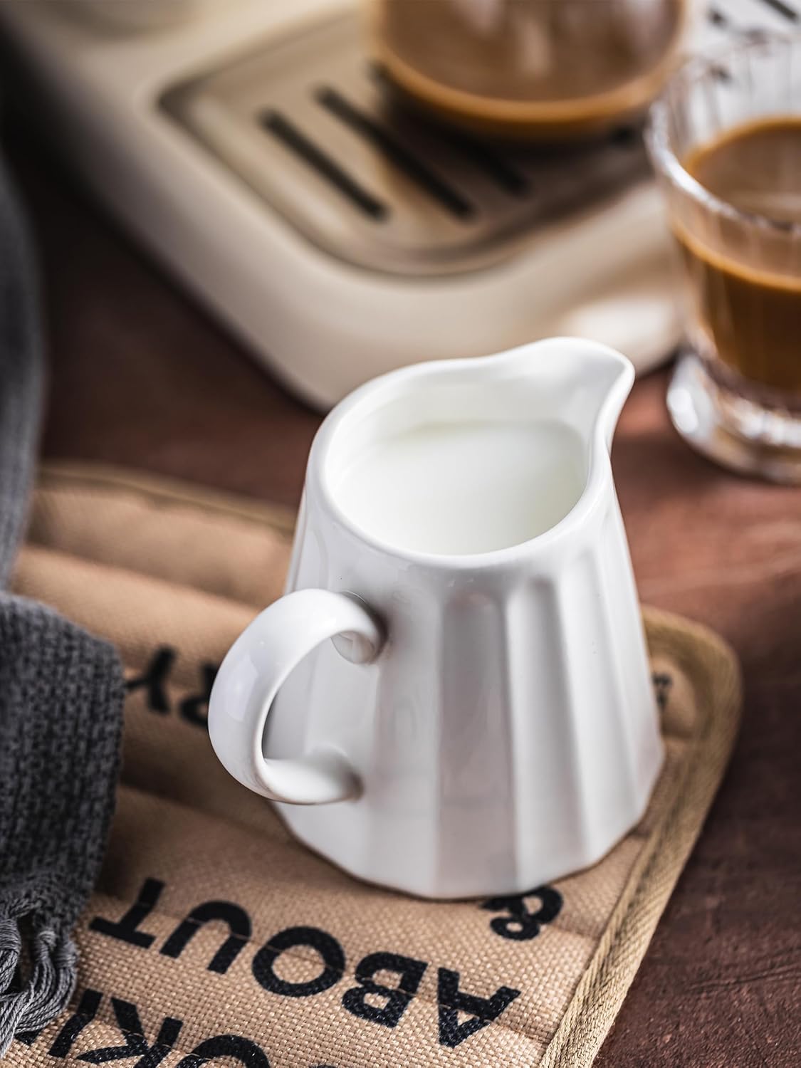 Ceramic Creamer Pitcher,Creamer Container with Handle, 10 OZ Small Milk Pitcher Milk Cup for Coffee, Sauces, Salad, White