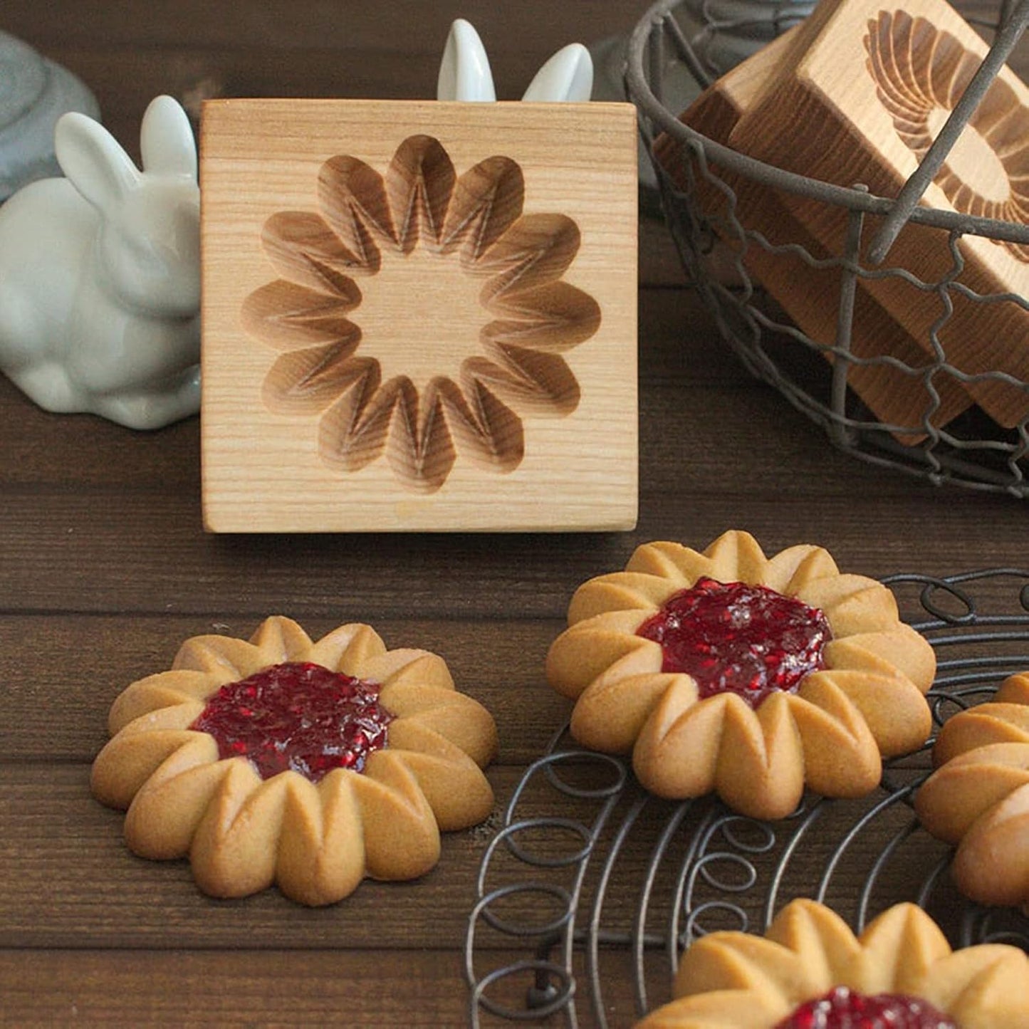 Wooden Cookie Biscuit Mold, 3D Baking Mold, Embossing Craft Decorating Baking Tool, Suitable for Halloween Thanksgiving Christmas Kitchen DIY (Cookies-A-2PCS)