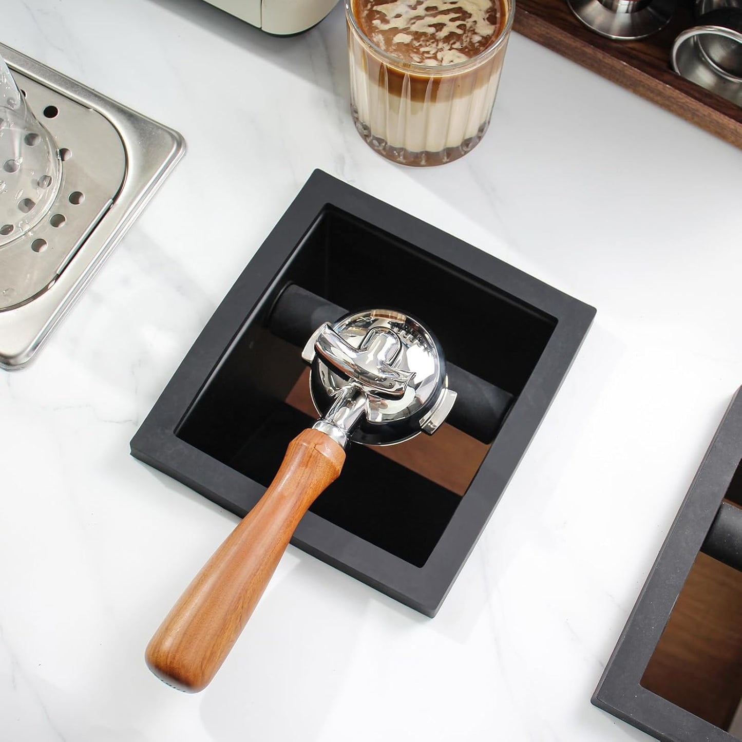 Espresso Coffee Ground Knock Box Chute, Built-in Desktop Waste Bucket, Stainless Steel Bottomless Knocking Residue Box (Trapezoid)