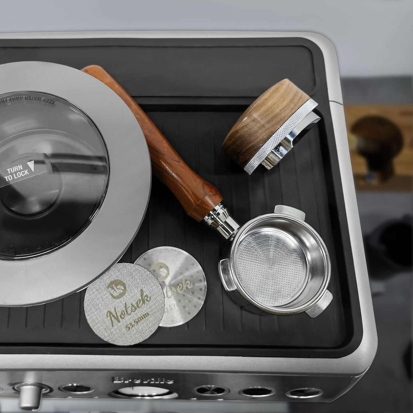 Tamping Mat for Breville 870/880, Espresso Tamper Mat, Food Grade Silicone Non-Slip, 11in x 9.25in, Waterproof Heat Resistant, Espresso Tamping Station for Espresso Machine Barista Accessories (Black)