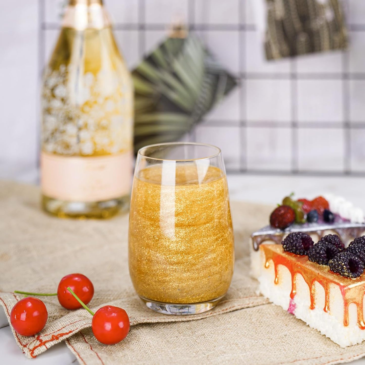 NiHome Edible Food-Grade Glimmer Powder Glitter Luster Dust Metallic Food Decorating Sprinkle Glimmery Dust for Drink Wine Beverage Cake Candy Dessert Bakery Restaurant Vegan (0.18oz/5g, Sunlit)