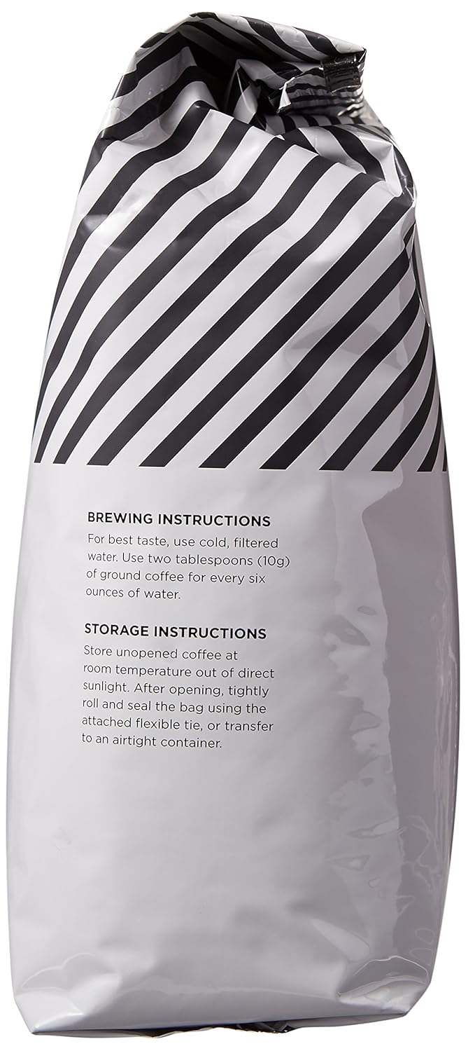 Amazon Fresh, Colombia Whole Bean Coffee Medium Roast, 32 Oz (Pack of 2)