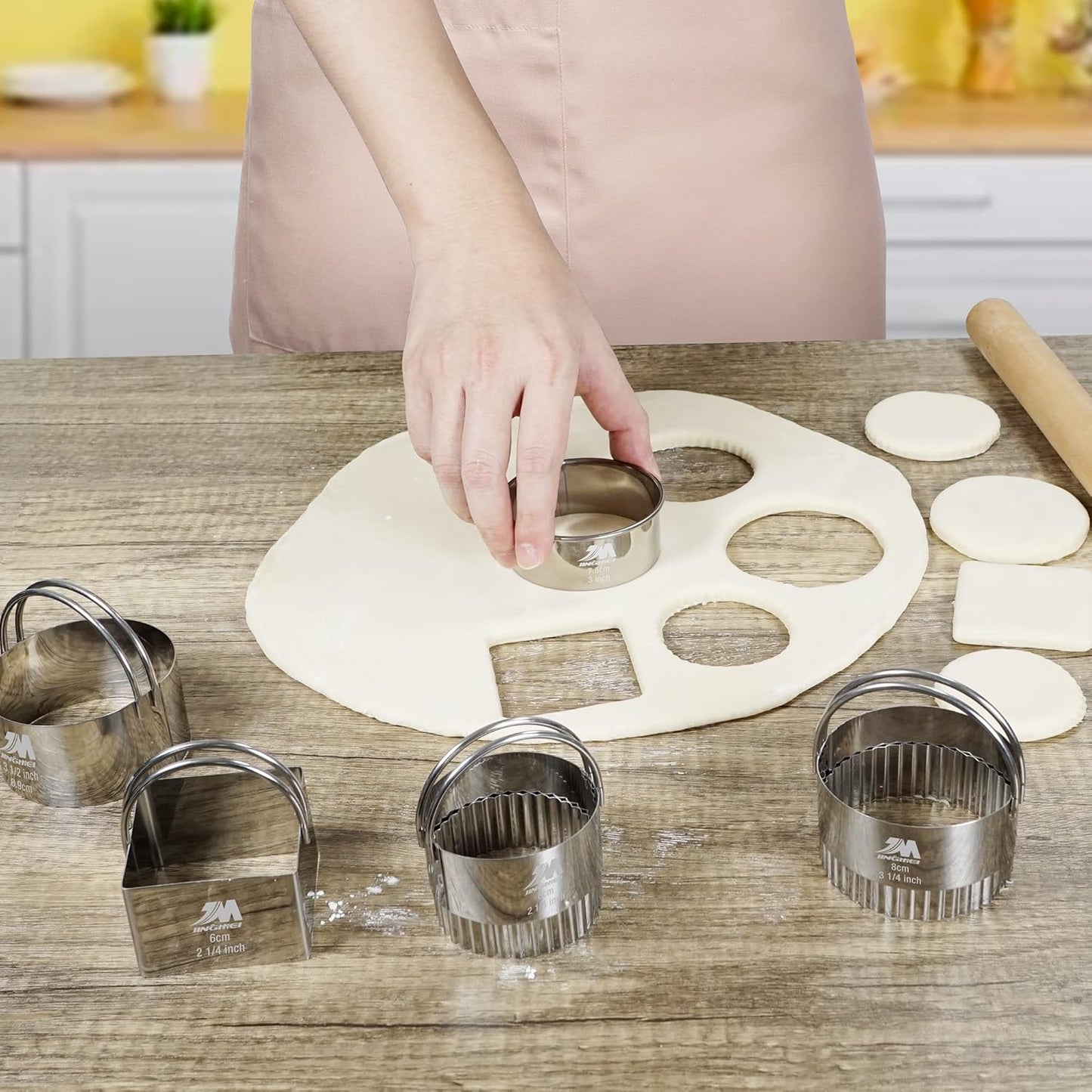 Round Cookie Biscuit Cutter Set 12 Pieces Graduated Circle Pastry Cutters 18/8 Stainless Steel Cookie Cutters1inch - 4 1/2inch Donut Cutter Ring Molds