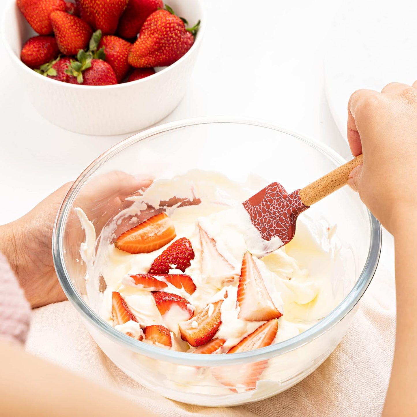 Silicone Spatula set of 2 with wooden handle and stunning pattern (Red)