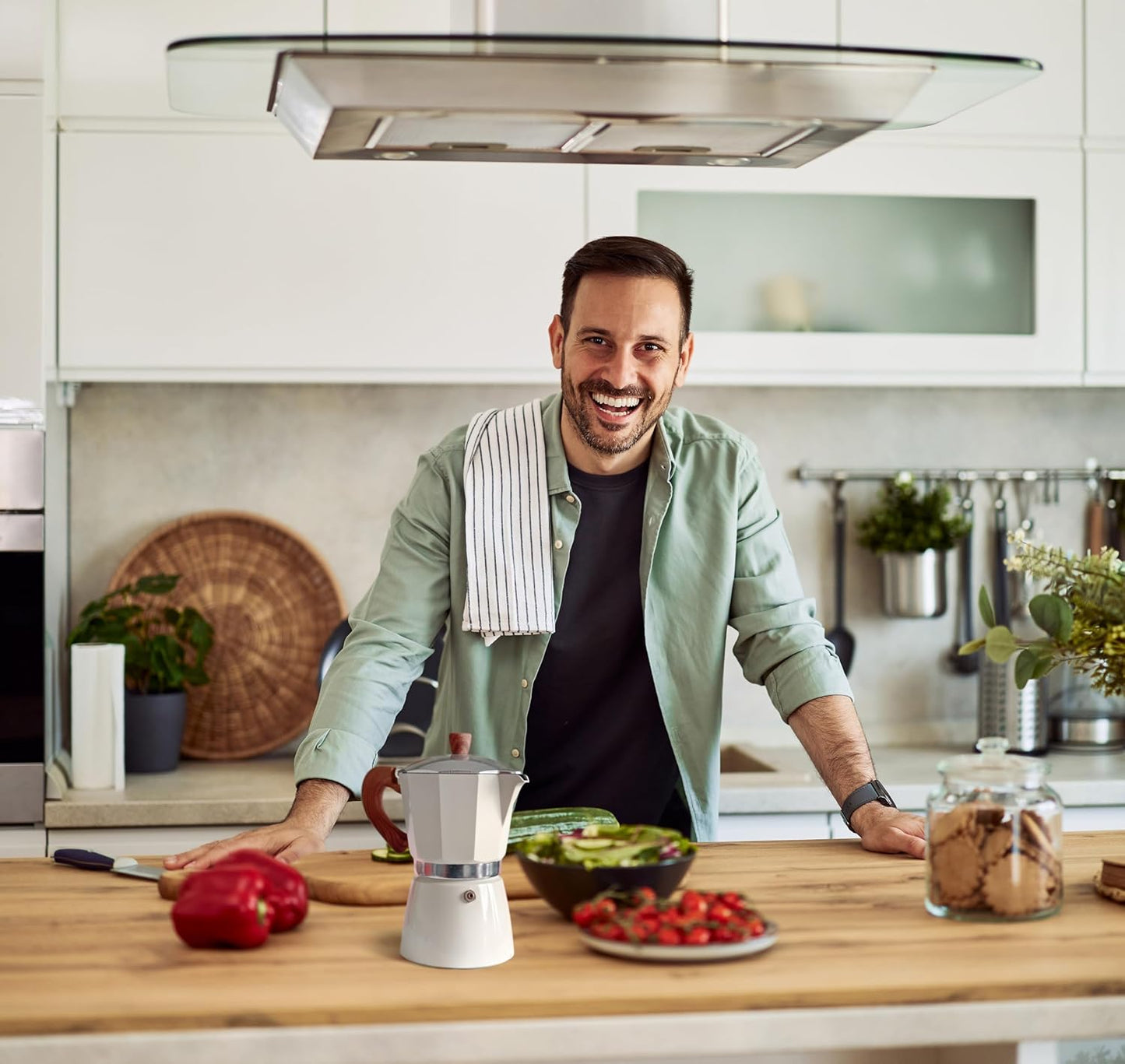 AGOGO Milano Moka pot, Stovetop Espresso maker, Greca Coffee Maker, Stovetop coffee maker and espresso maker percolator With Paper Filter 6 Cup Cream