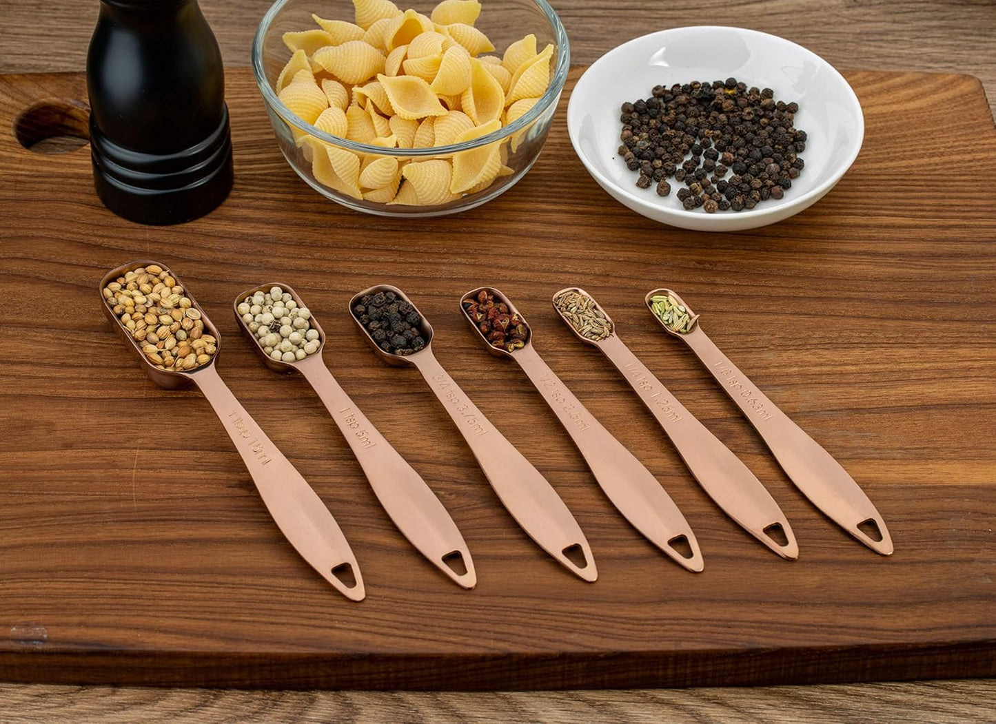 Accurate 18/8 Stainless Steel Measuring Spoons, Heavy Duty Good Handle Set of 6 Measuring Spoon with Ring Connector, Rose Gold