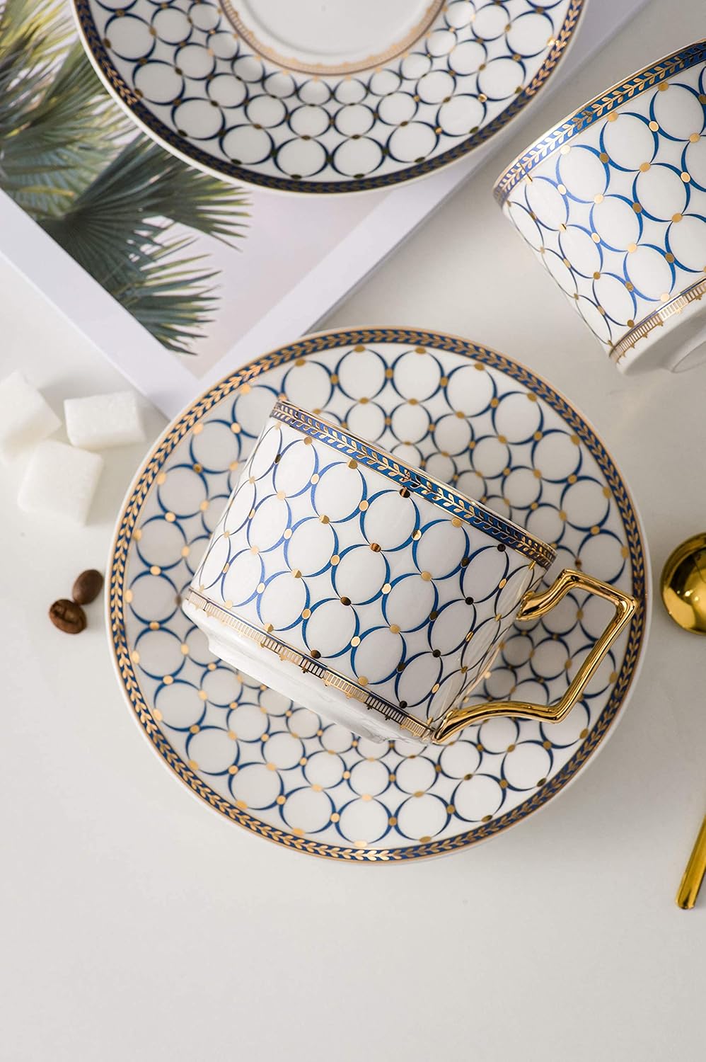 CwlwGO-European style cup and saucer set, 7 oz (about 198.4 grams) bone china exquisite glazed platinum tea cup and saucer (two sets), golden spoon, mug, cappuccino, latte, MOCHA, elegant female suit.