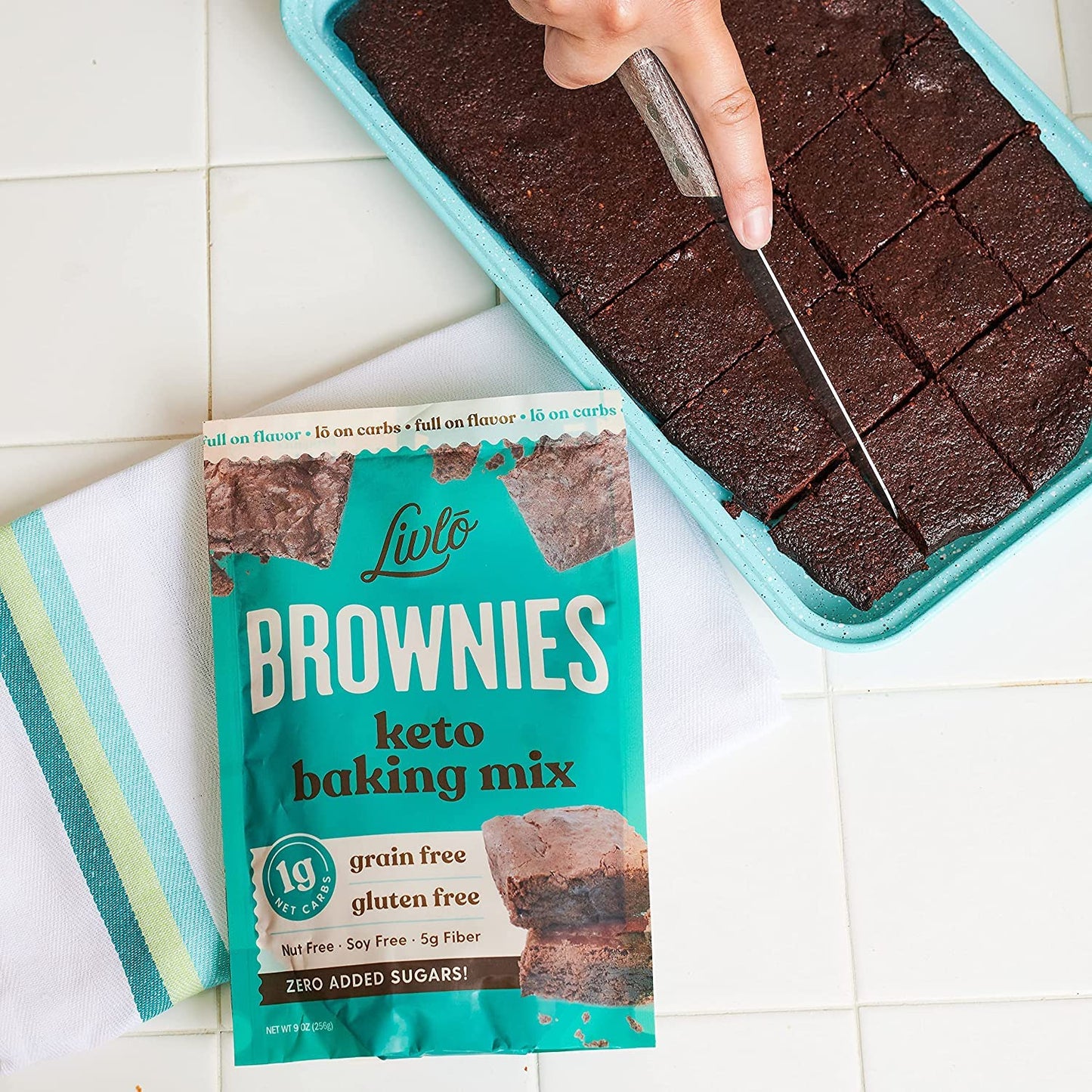 Livlo Keto Brownie Baking Mix - Just 1g Net Carb - Sugar & Gluten Free Keto Desserts, Sweets & Treats - Low Carb, Nut Free, Diabetic Friendly Snack - Fast, Delicious and Easy to Make - 12 servings
