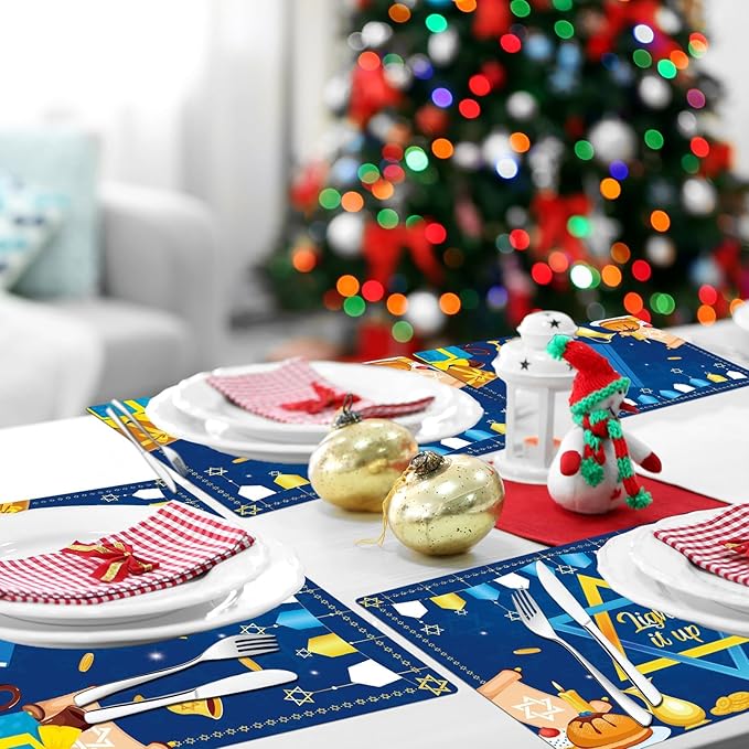 Hanukkah Placemats Set of 6 Festival of Lights Table Mats Plastic Passover Recyclable Place Mats Washable Holiday Table Decoration for Indoor Outdoor Hanukkah Party Kitchen Dining
