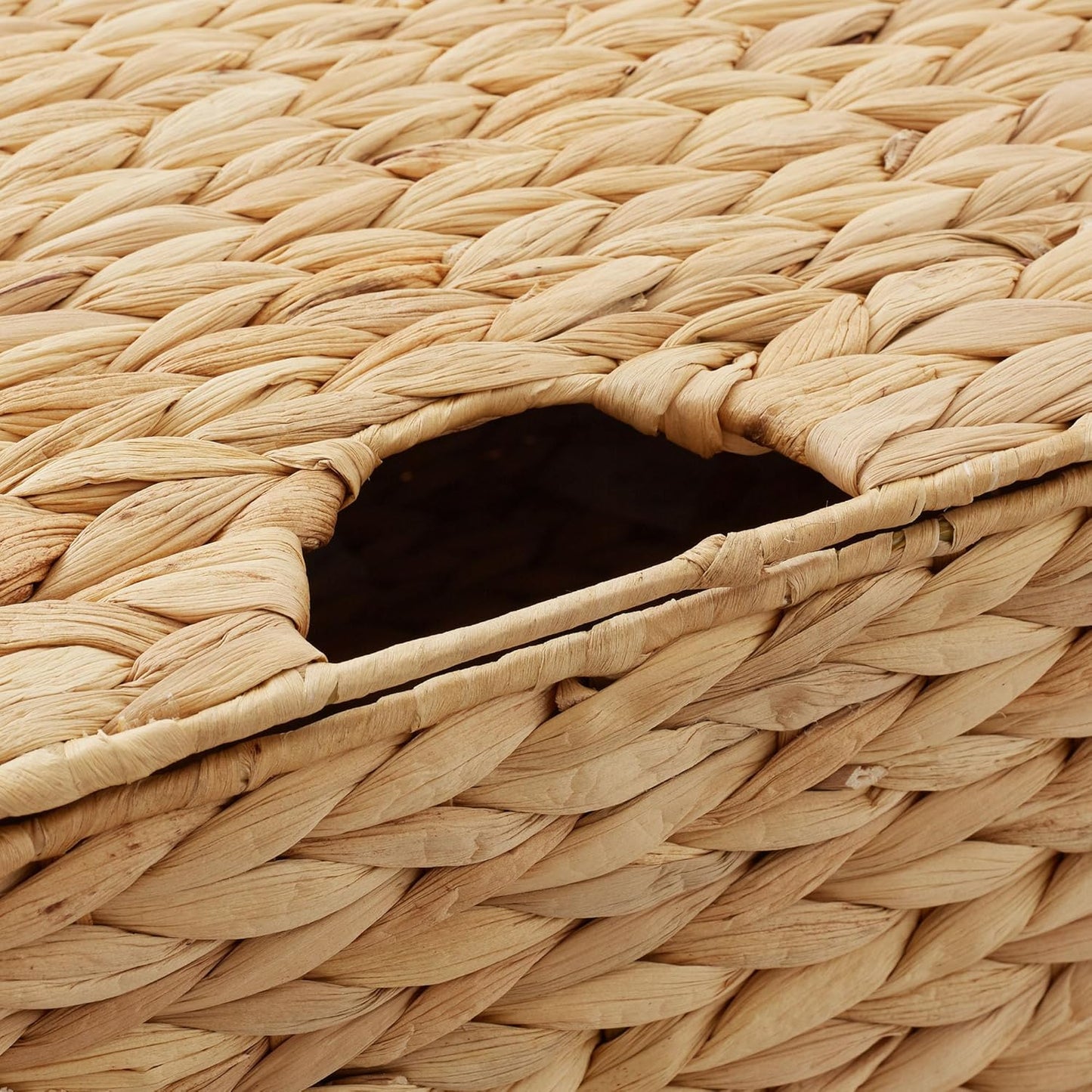 Casafield Set of 2 Water Hyacinth Rectangular Storage Baskets with Lids (Natural - Medium/Large) for Bedroom, Bathroom, Laundry, Home Office