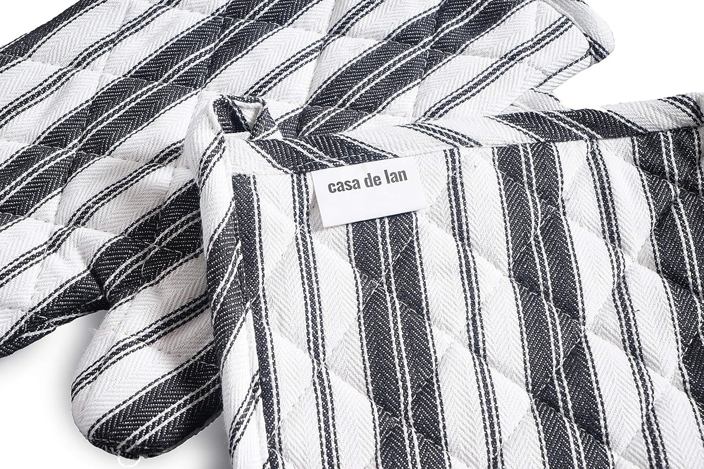 Oven Mitts & Potholder Set - Durable Heat Resistant Gloves - Thick Mittens for Kitchen - Suitable for Cooking, Baking, Grilling - BBQ- 2 Oven Mitts & 2 Potholders - Black Stripes - Casa De Lan